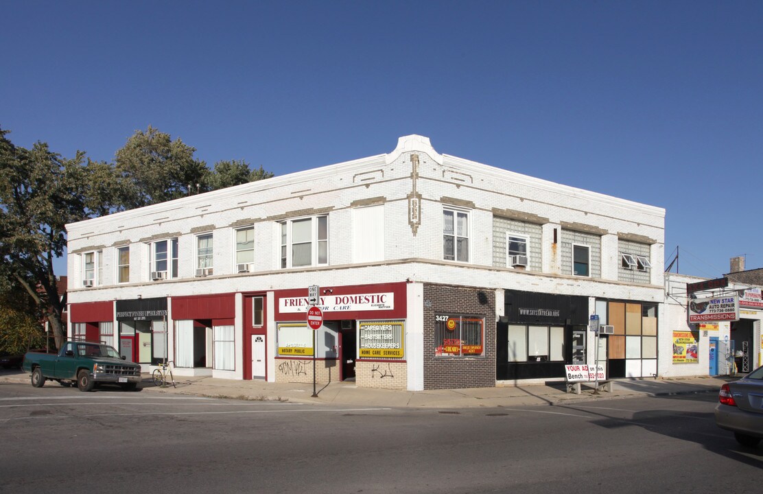 3423-3427 N Milwaukee Ave in Chicago, IL - Building Photo