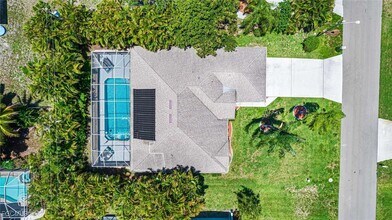 620 SE 21st Terrace in Cape Coral, FL - Building Photo - Building Photo