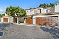 Building Photo - Carlyle Townhomes Apartments in Phoenix, Arizona