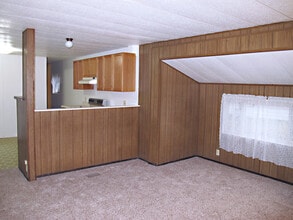 3210 Whitney Dr in Oak Harbor, WA - Building Photo - Building Photo