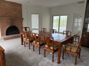 18020 Edwards Ferry Rd in Poolesville, MD - Building Photo - Building Photo