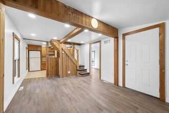 31 Heights Rd in Lake Orion, MI - Building Photo - Building Photo