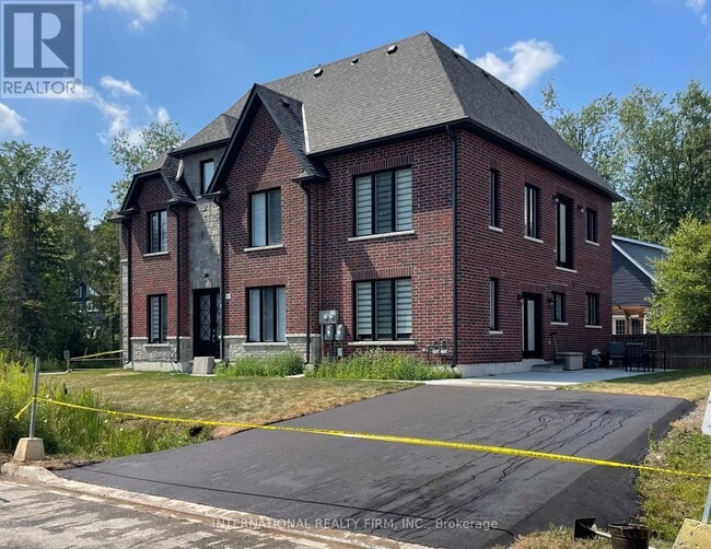 property at 670 Park Rd