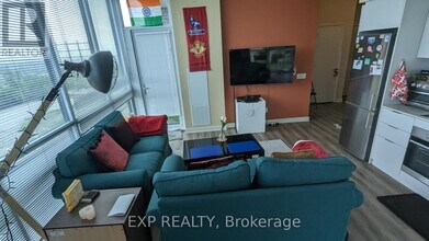 20-420 Thomas Riley Rd in Toronto, ON - Building Photo - Building Photo