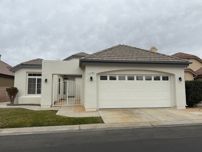 property at 11182 Country Club Dr