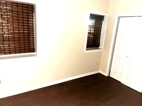 1507 Meetinghouse Rd, Unit C in Upper Chichester, PA - Foto de edificio - Building Photo