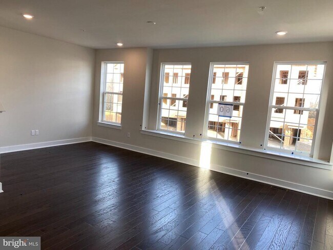 232 Red Leaf Ln in Exton, PA - Building Photo - Building Photo