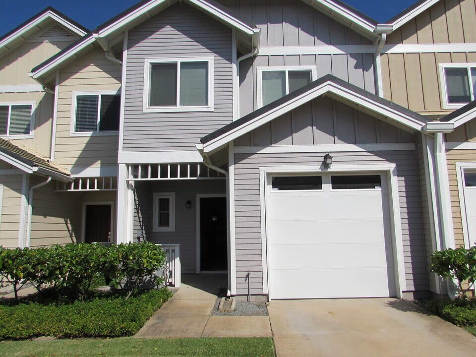 91-443 Manawai St in Kapolei, HI - Building Photo