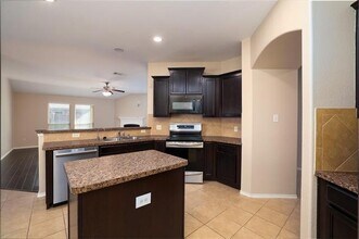 1109 Kaufman Rd in Melissa, TX - Building Photo - Building Photo