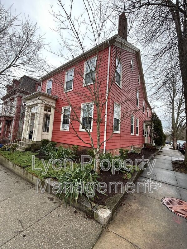 property at 44 7th St