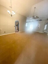 8239 Stockton Way in Tampa, FL - Building Photo - Building Photo