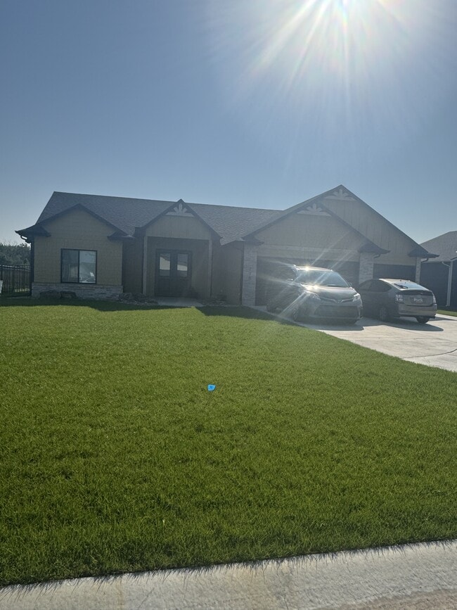 property at 796 Trails End Ct