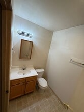 2821 SW 21st St in Redmond, OR - Building Photo - Building Photo