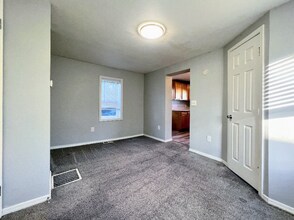 4670 Pennsylvania St, Unit B- Rear in Denver, CO - Building Photo - Building Photo