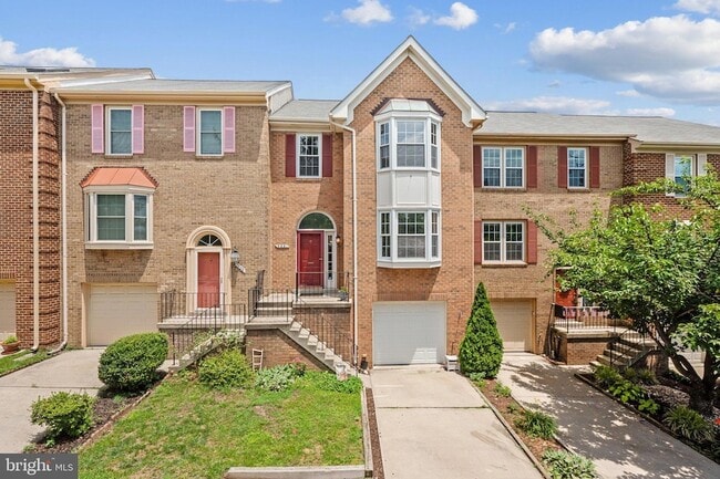 property at 5931 Norham Dr