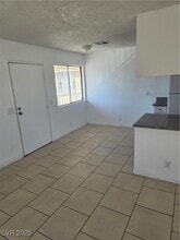 307 Eastminister Ct in Henderson, NV - Building Photo - Building Photo