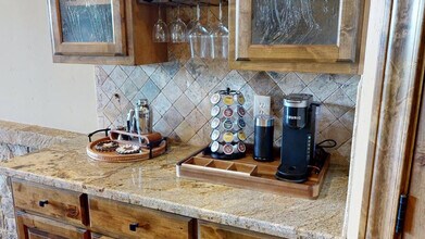 8261 Nemec Ln in Bryan, TX - Building Photo - Building Photo