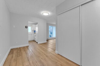 107-107 Compton St in Kingston, ON - Building Photo - Building Photo