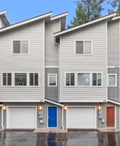 5724 Sterling Ave in Ferndale, WA - Building Photo