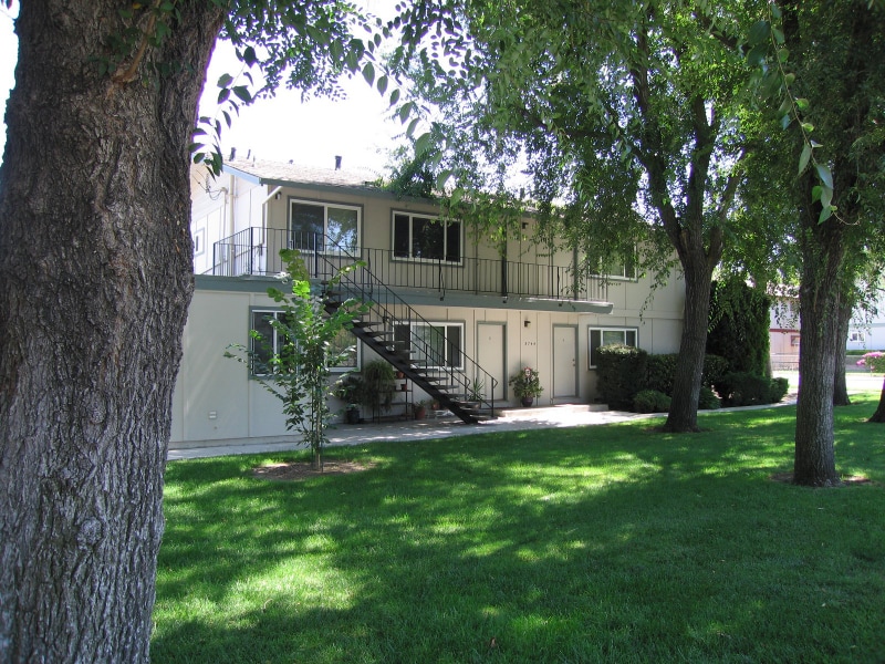 5744 Via Monte Dr in San Jose, CA - Building Photo