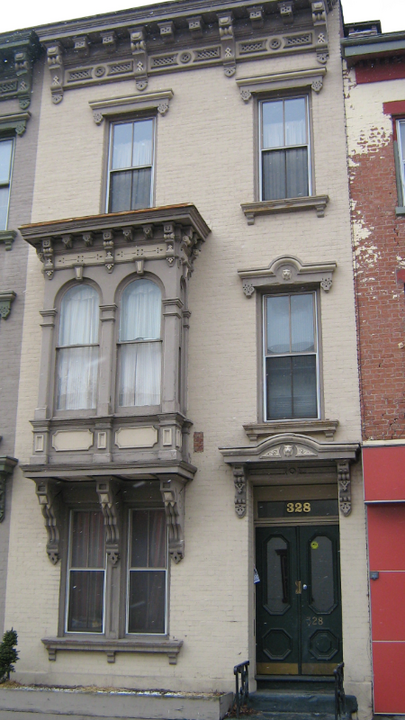 328 Madison Ave in Albany, NY - Building Photo