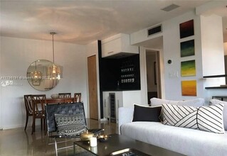618 Euclid Ave in Miami Beach, FL - Building Photo - Building Photo
