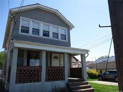 33 Pearl St in Inwood, NY - Building Photo