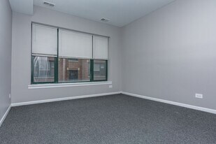 6137 S Indiana Ave, Unit 2 in Chicago, IL - Building Photo