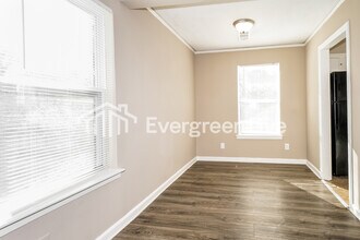 1597 Michael St in Memphis, TN - Foto de edificio - Building Photo