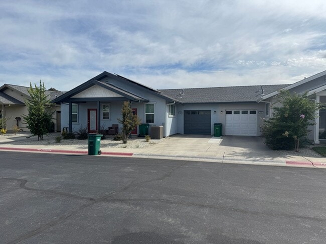 1334 Edith Cir in Orland, CA - Building Photo - Building Photo