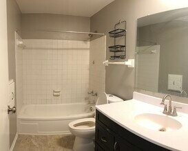 7936 Lee Ave N in Minneapolis, MN - Building Photo - Building Photo