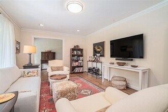 1620 Stonecliff Dr in Decatur, GA - Building Photo - Building Photo