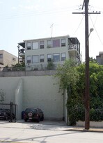 1157 Bellevue Ave in Los Angeles, CA - Building Photo