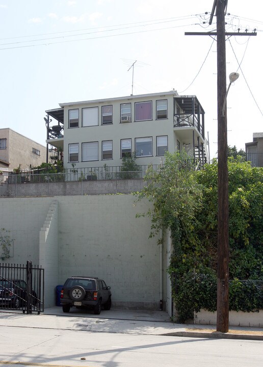 1157 Bellevue Ave in Los Angeles, CA - Building Photo