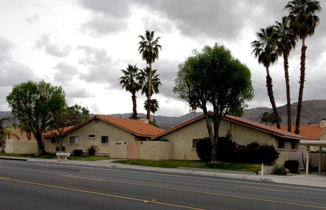 44667 San Pablo Ave in Palm Desert, CA - Building Photo - Building Photo