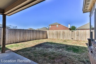 11104 Acme Avenue in Lubbock, TX - Building Photo - Building Photo