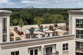 The Encore SouthPark in Charlotte, NC - Foto de edificio - Building Photo