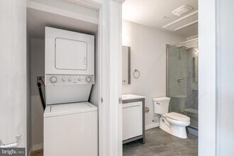 412-26 S 13th St in Philadelphia, PA - Building Photo - Building Photo