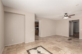 5113 Ivy Creek Ct in Las Vegas, NV - Foto de edificio - Building Photo