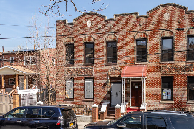 77 Legion St in Brooklyn, NY - Building Photo - Building Photo