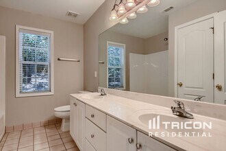 2713 Trellis Ct SW in Conyers, GA - Foto de edificio - Building Photo