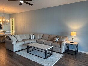 14 Harbour Isle Dr W in Fort Pierce, FL - Building Photo - Building Photo