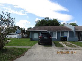 2600 London Bridge Ct in Orlando, FL - Building Photo