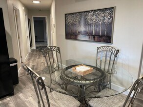 831 Juanita Way in Jacksonville, OR - Building Photo - Building Photo