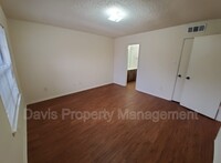 333 Melrose Dr photo'