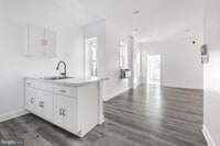 5036 Walnut St photo'