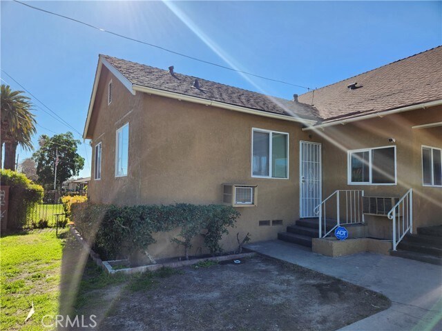 1138 N D St in San Bernardino, CA - Building Photo - Building Photo