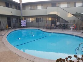 917 E Madison Ave, Unit 917 E Madison Ave in El Cajon, CA - Building Photo
