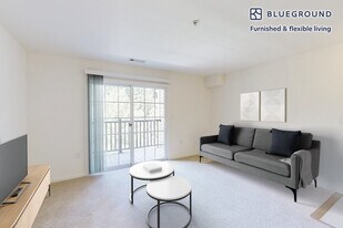 1000 Avalon Dr, Unit SI FL3-ID5967A in Acton, MA - Building Photo