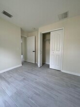 2109 SE Trillo St in Port St. Lucie, FL - Building Photo - Building Photo